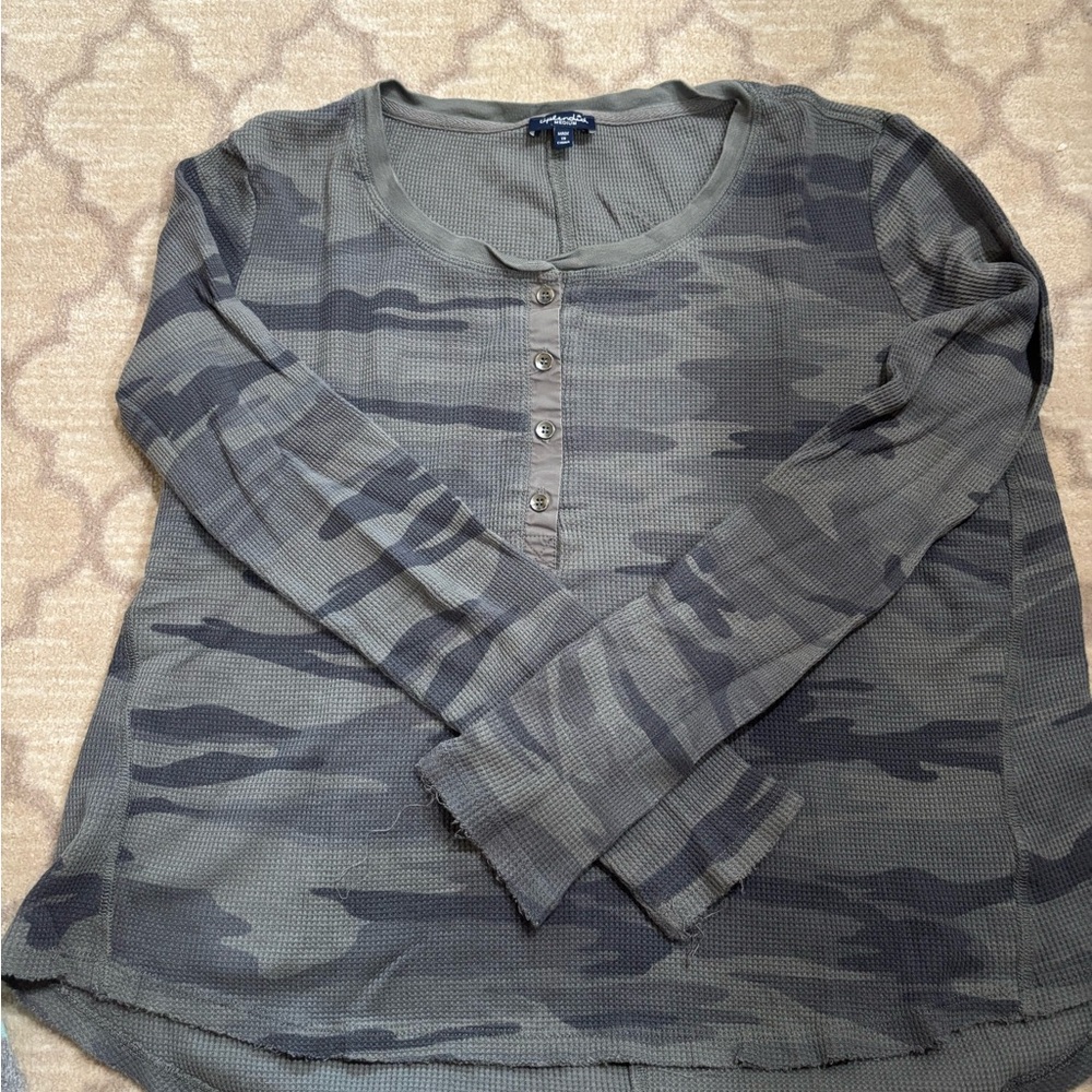 Splendid Gray Waffle Knit Top